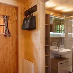 Chalet87 度假居 *